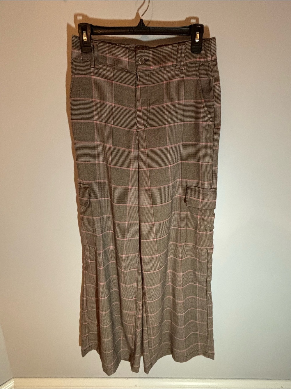 No Boundaries Brown Plaid Wide-Leg Trousers with Pink Windowpane